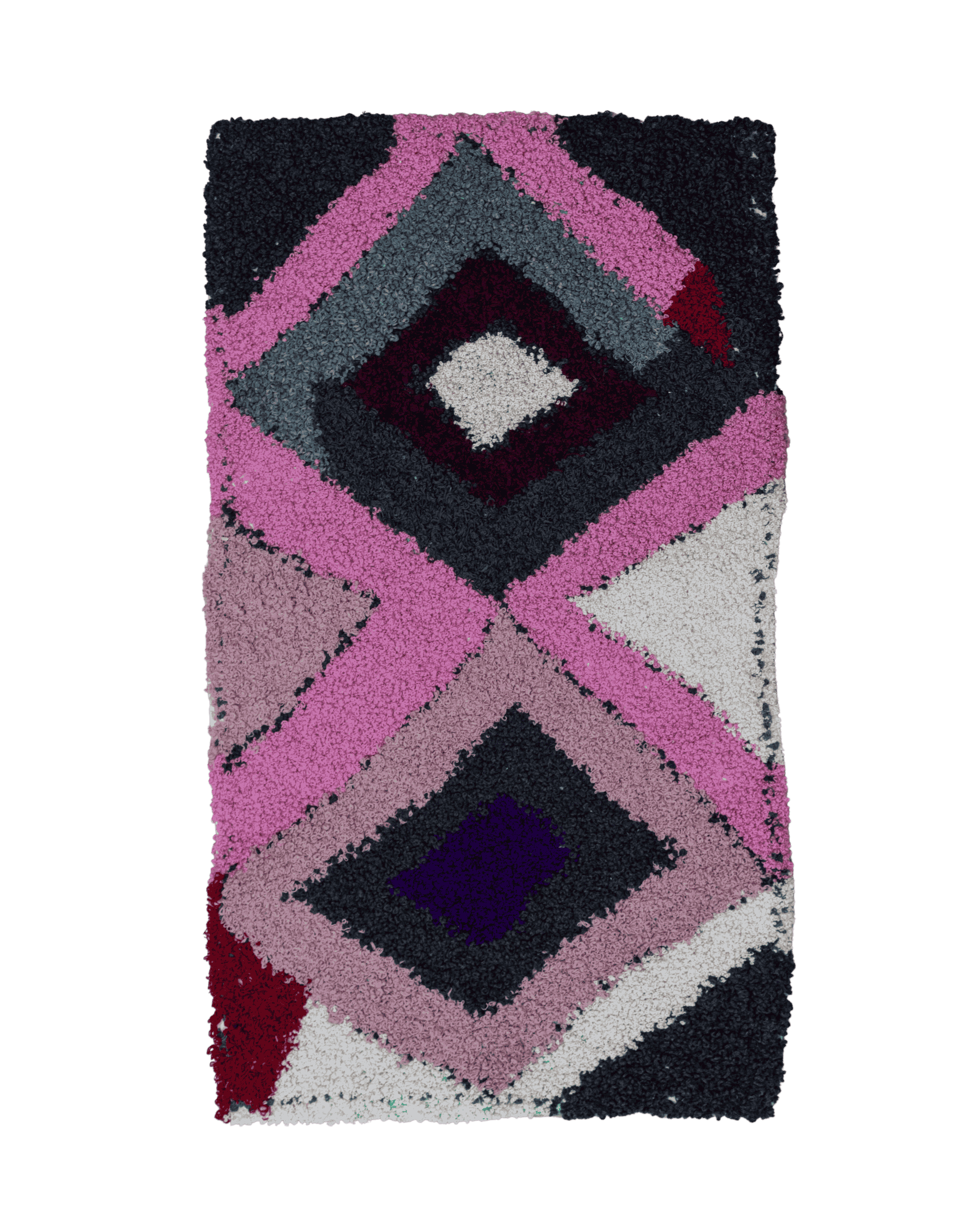 Tappetino d'arte tessile popolare marocchina in materiali riciclati con fantasia a rombi blu, rosa, grigi, bianchi