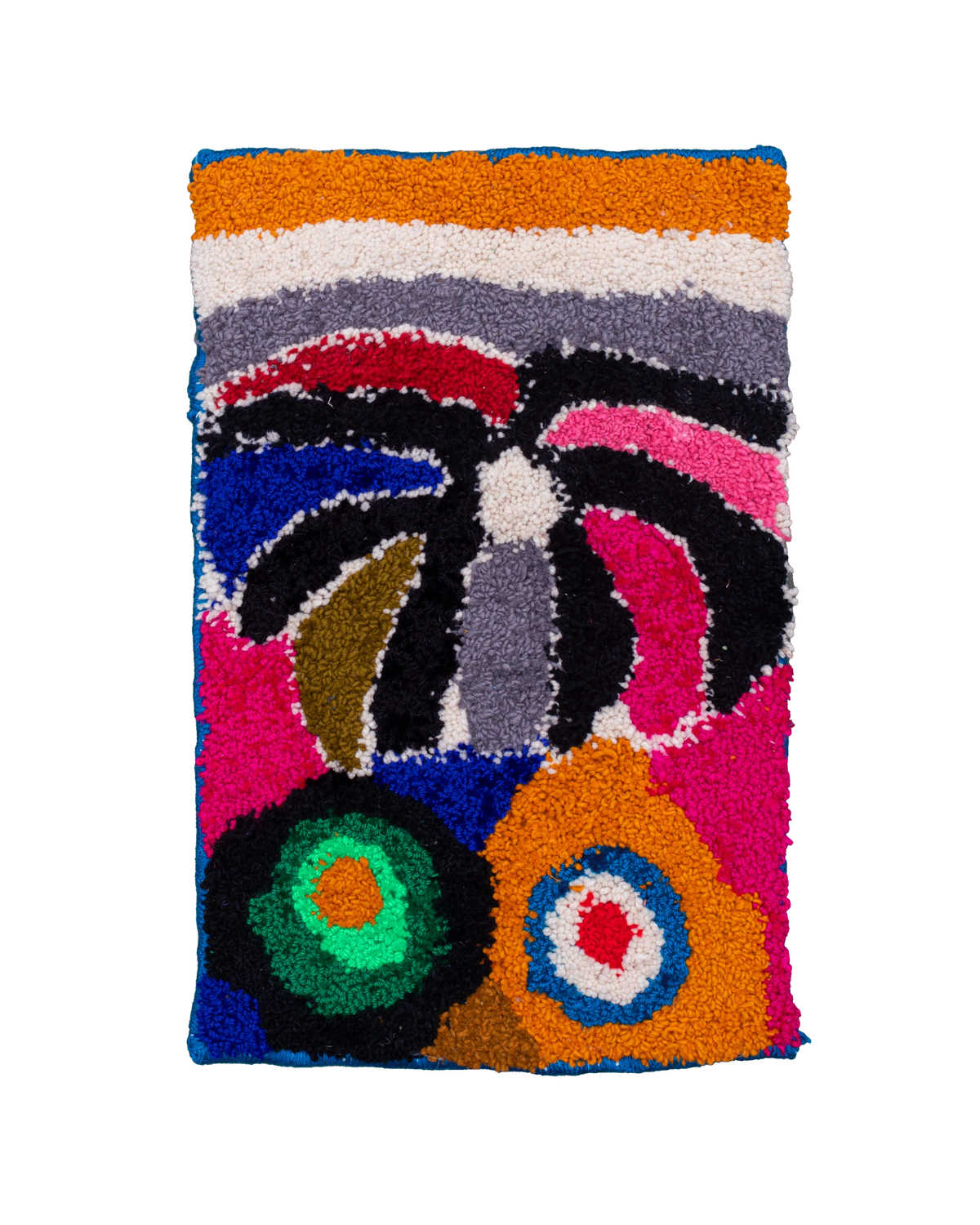 Tappetino Zindekh 60×40 cm in punch needle con fiore astratto in colori accesi stile pop