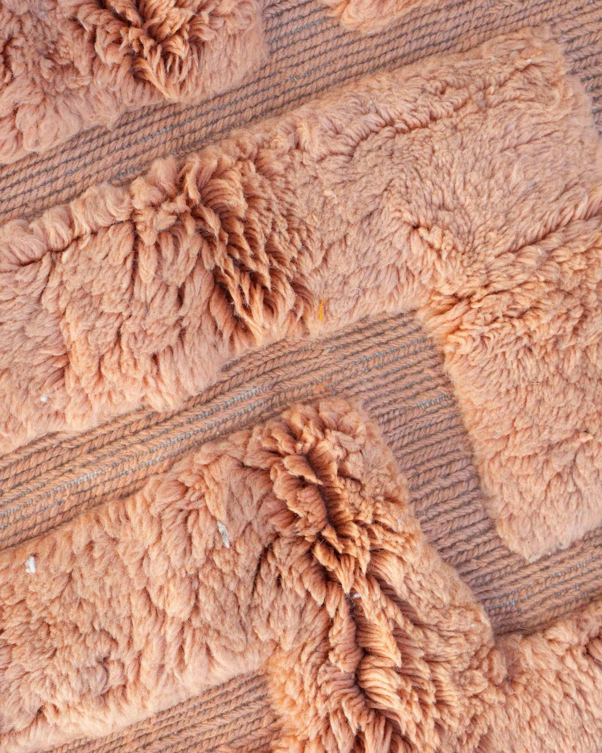 Texture della lana rosa pesca del tappeto Beni Mrirt annodato a mano