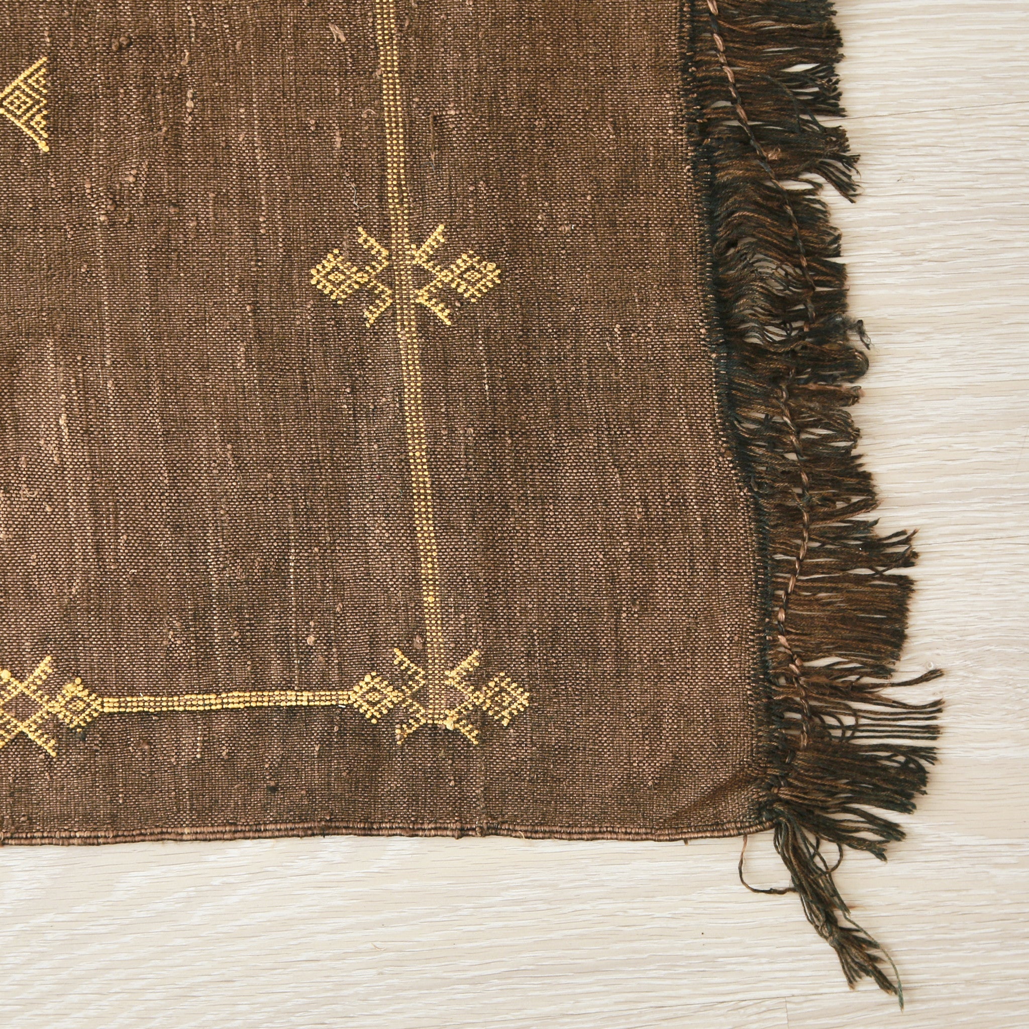 Vintage sabra carpet 2.8*1.8 m