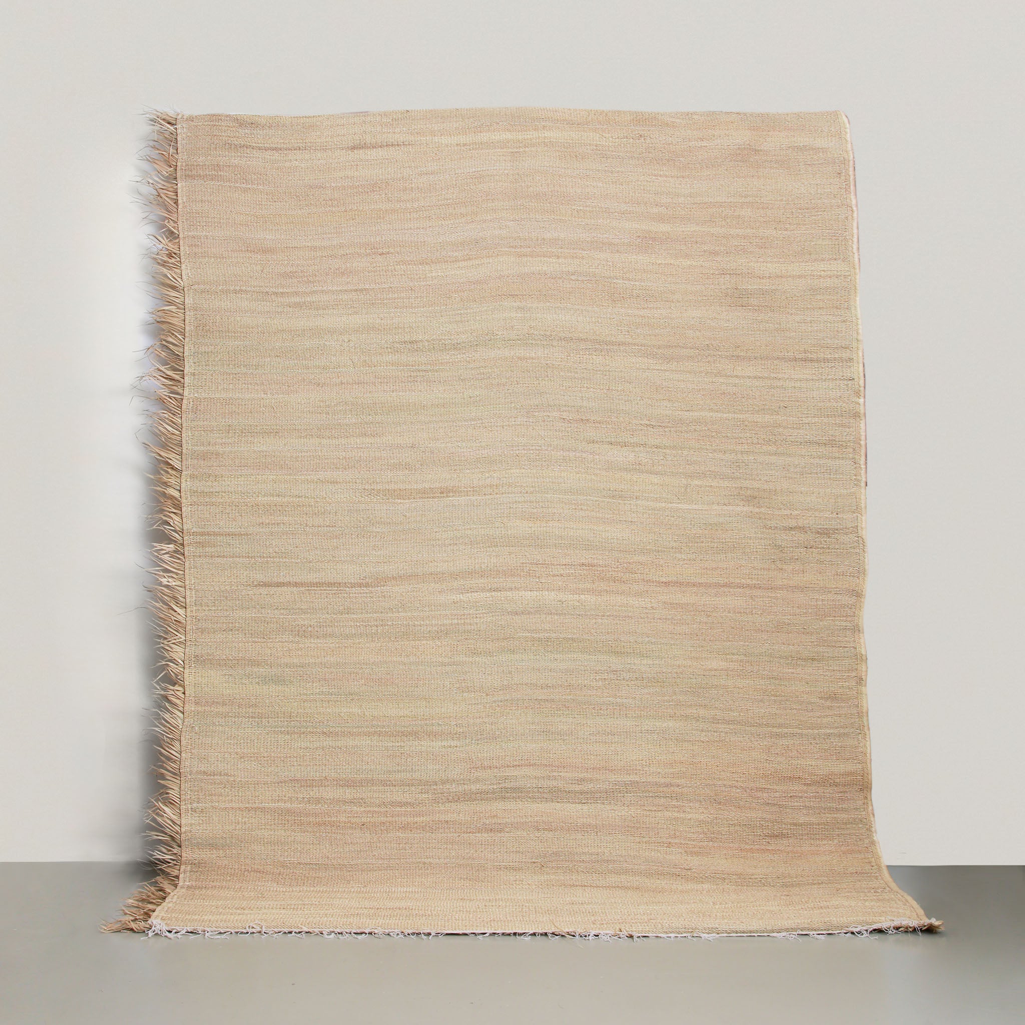Tappeto Hassira in fibra di palma naturale 300x216 cm con frange, intrecciato a mano in Marocco
