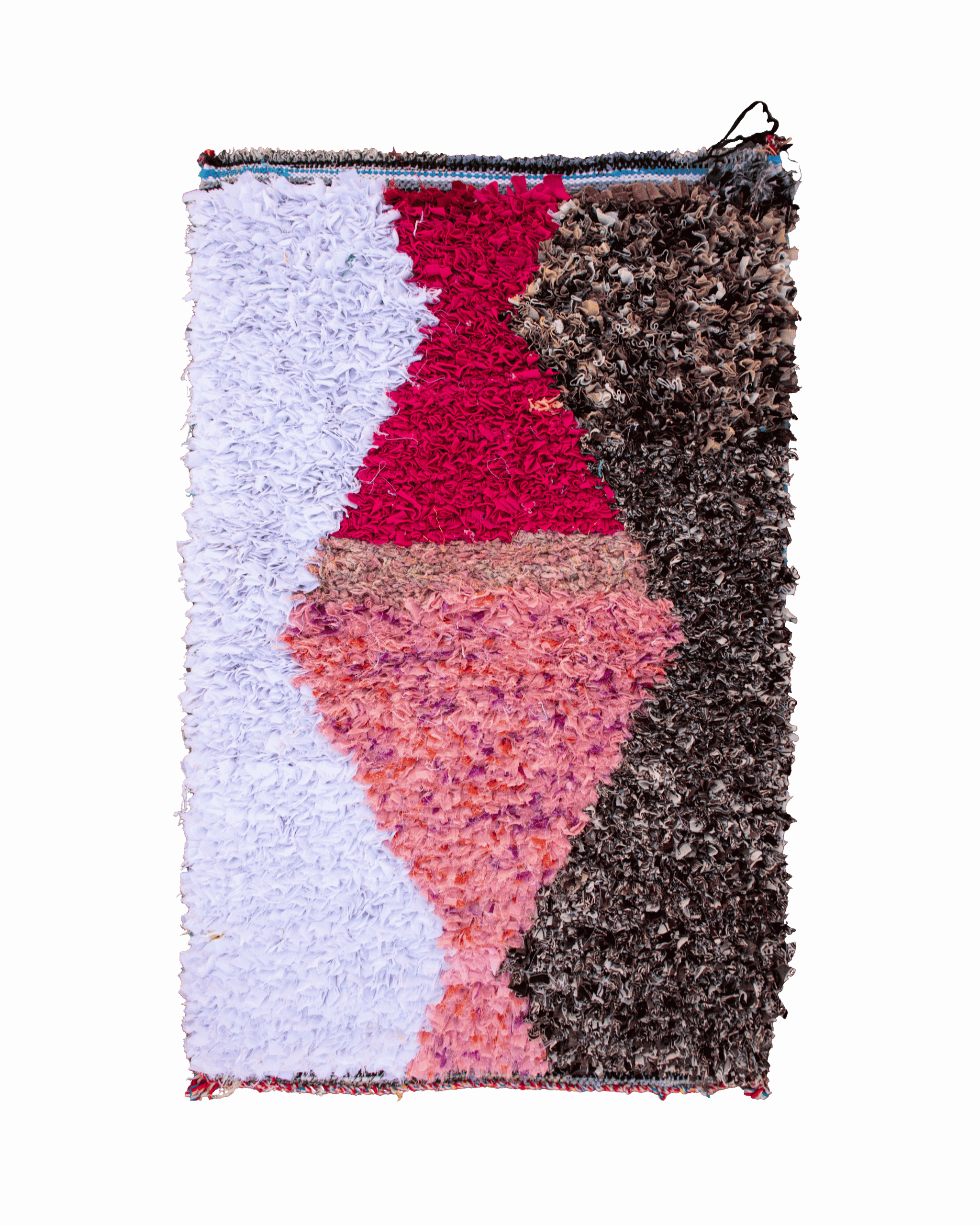 Piccolo tappeto di stracci Boucherouite 90×56 cm in tessuti riciclati con campiture rosa, fucsia, bianco e marrone