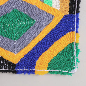 retro di tappeto zindekh con tessuto verde giallo blu e rombo giallo grigio e verde