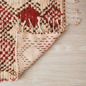 retro del tappeto azilal cintage che mostra i nodi precisi