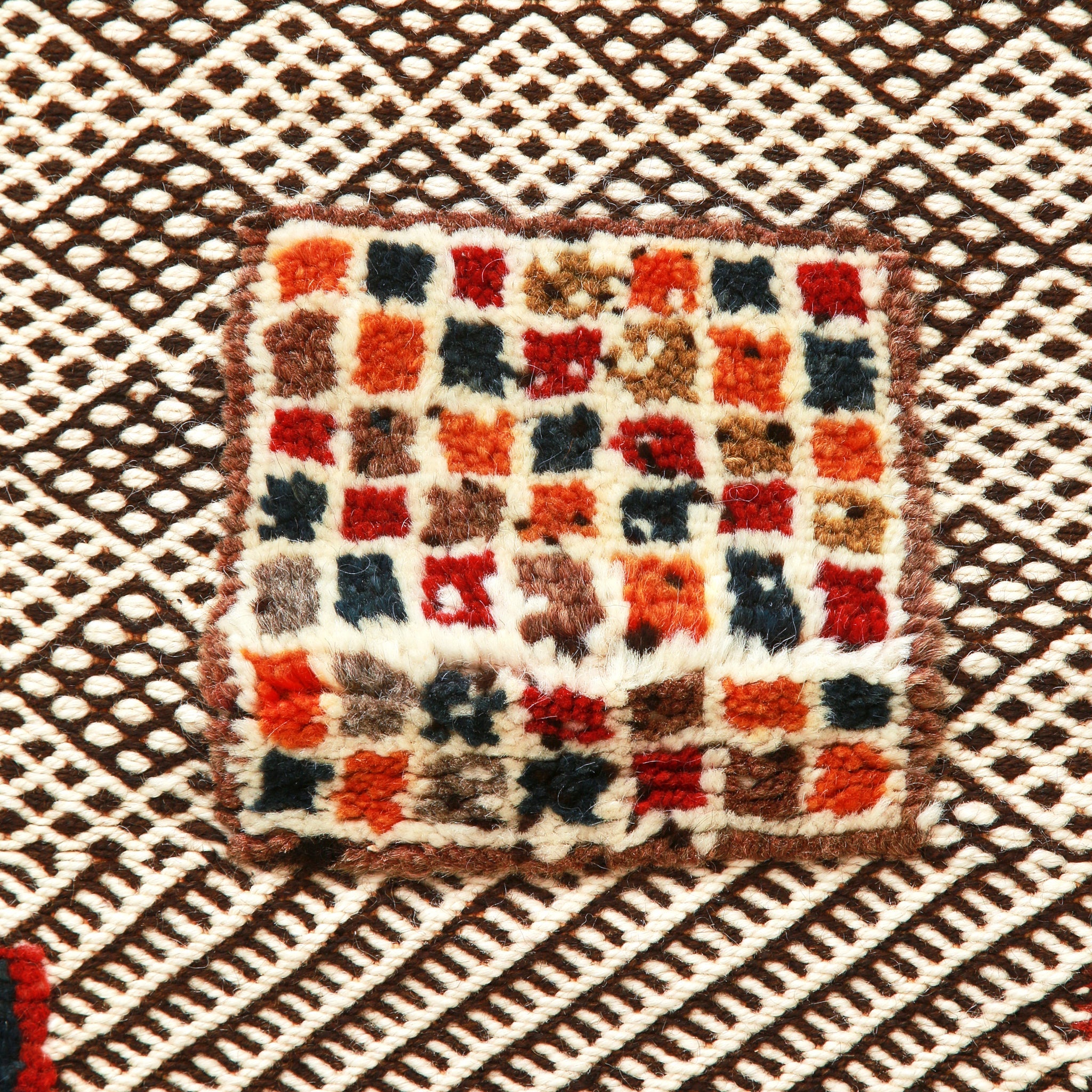 tappeto zanafi glaouoi a tessitura piatta con tre differenti tecniche di tessitura dettaglio ravvicinato della tessitura in lana